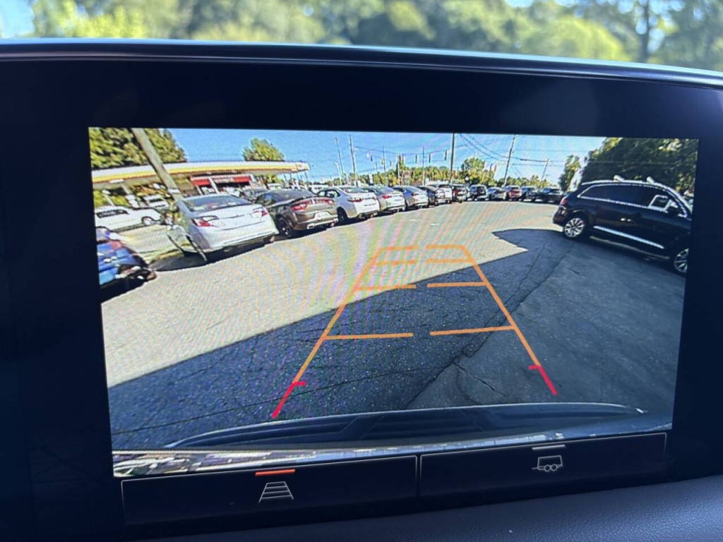 2022 GMC Yukon Image 21