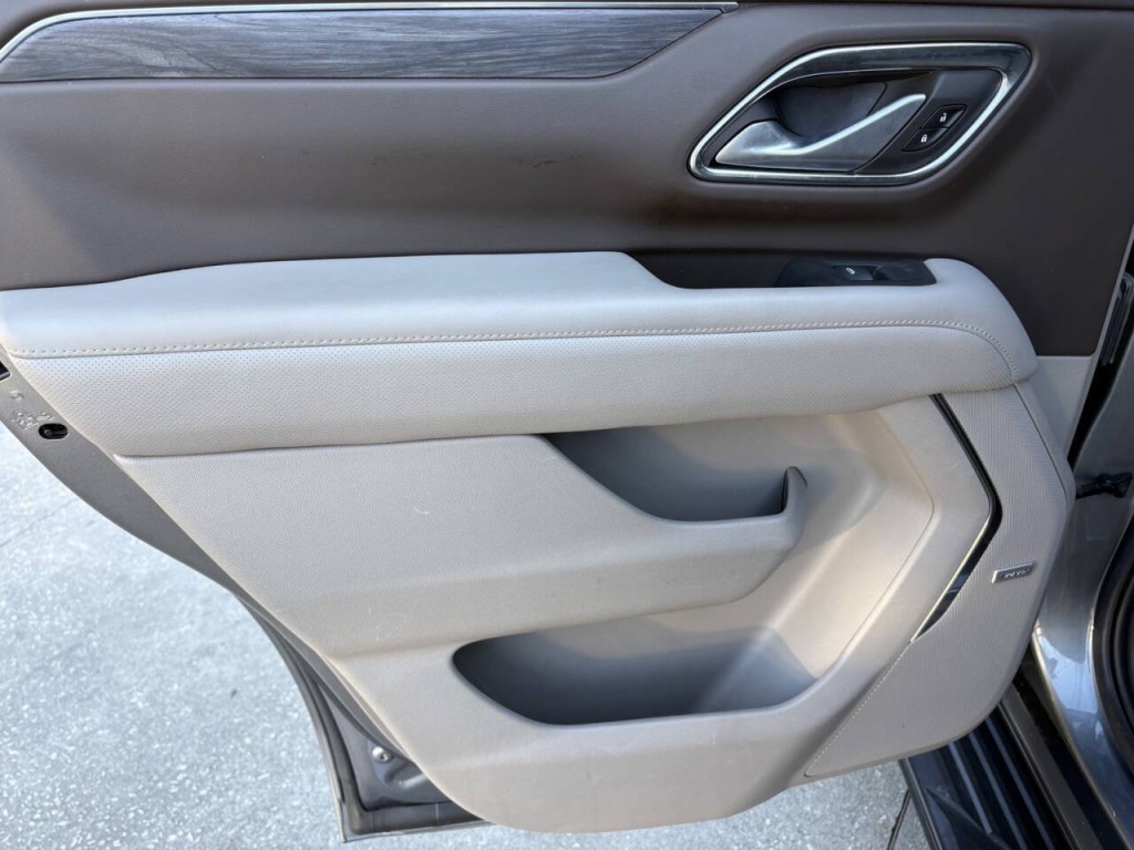2022 GMC Yukon Image 27