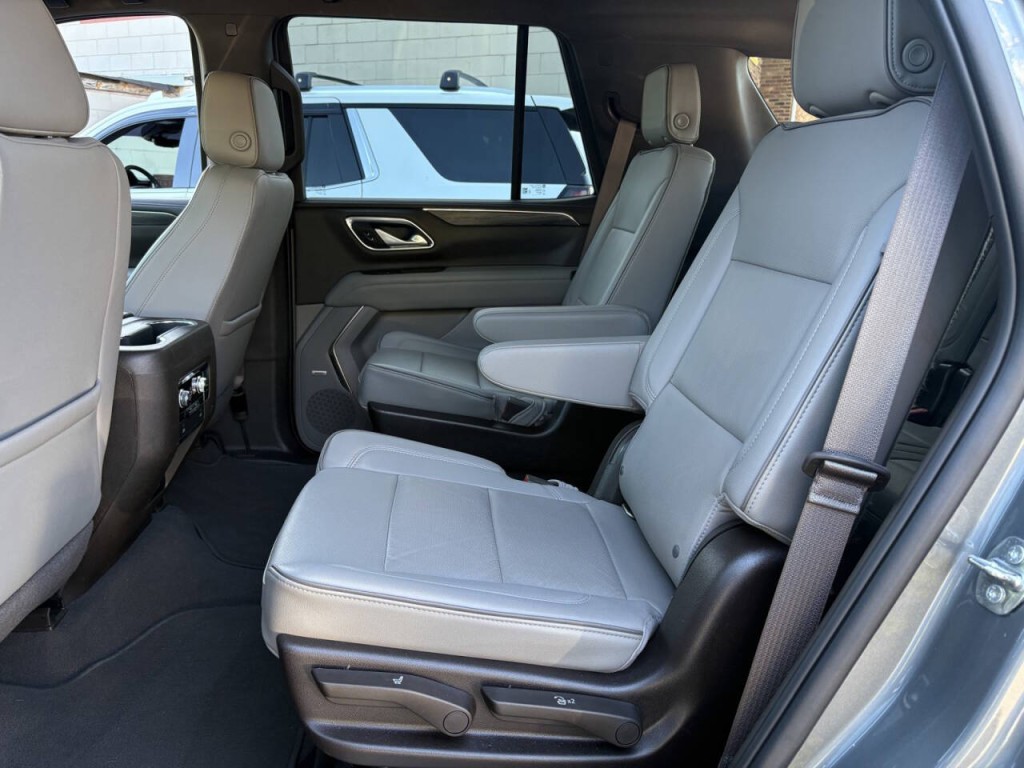 2022 GMC Yukon Image 28