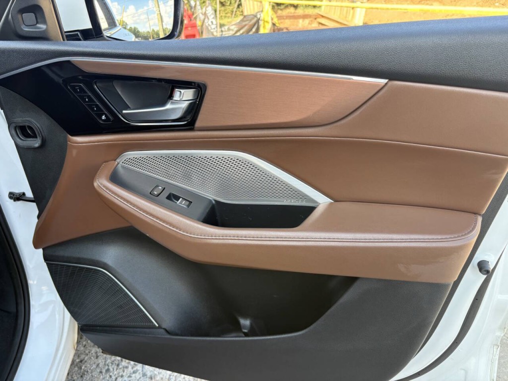 2023 Acura MDX Image 35