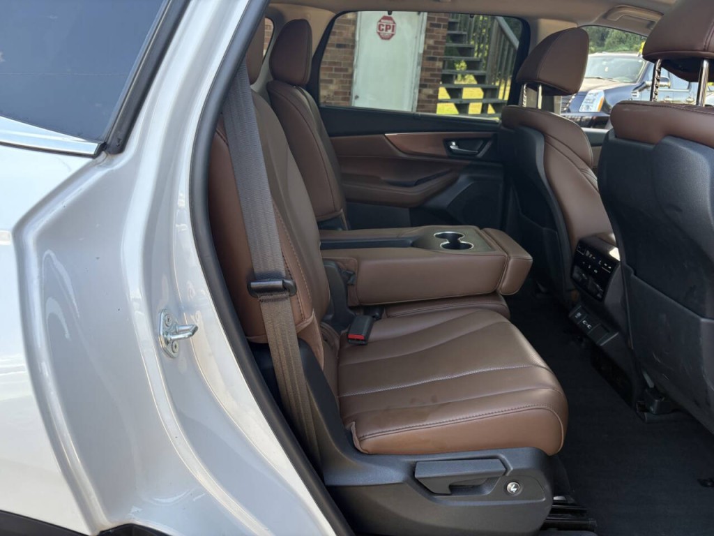 2023 Acura MDX Image 39