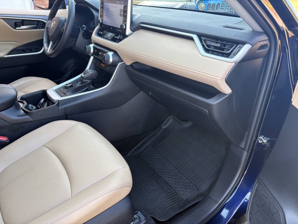 2022 Toyota Rav4 Image 33
