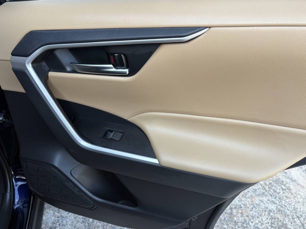 2022 Toyota Rav4 Image 34