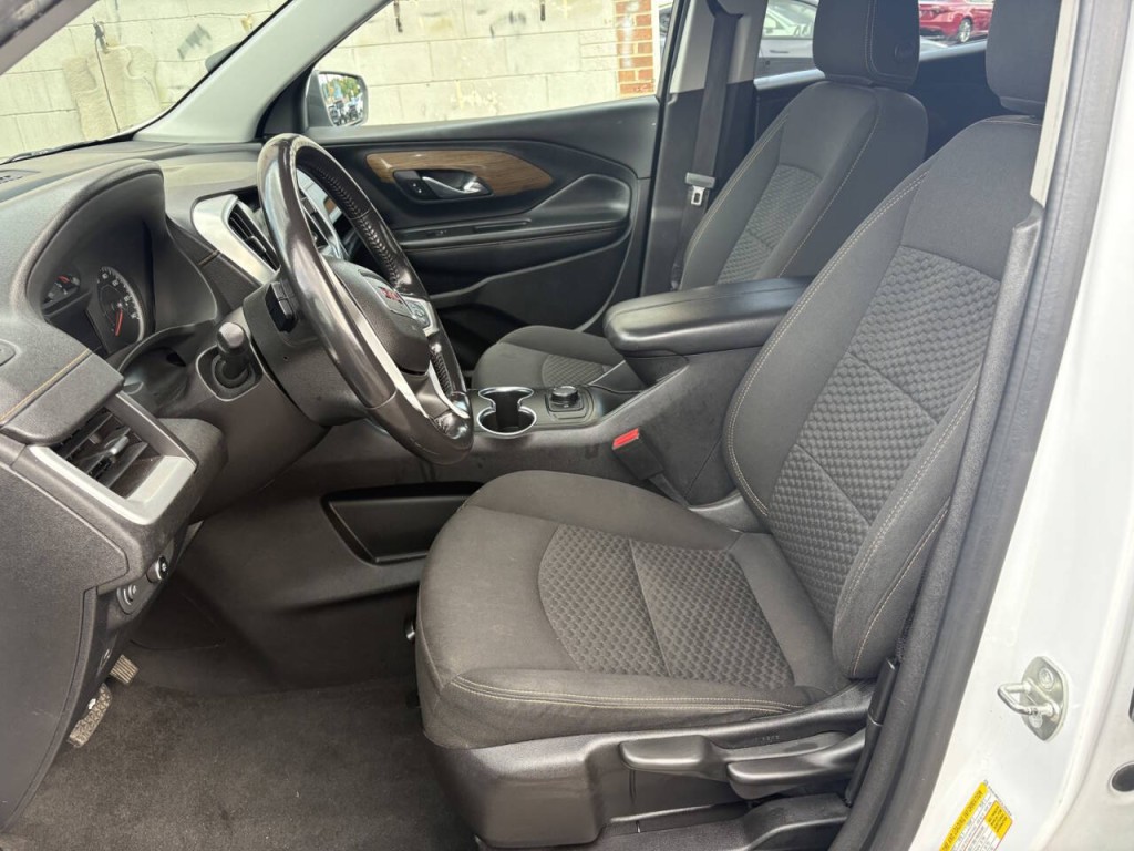 2018 GMC Terrain Image 10