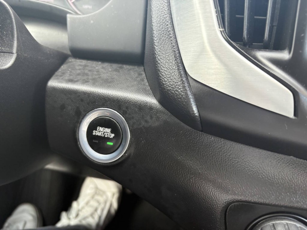 2018 GMC Terrain Image 16