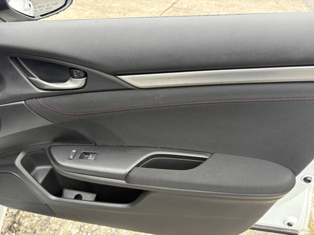 2020 Honda Civic Image 28