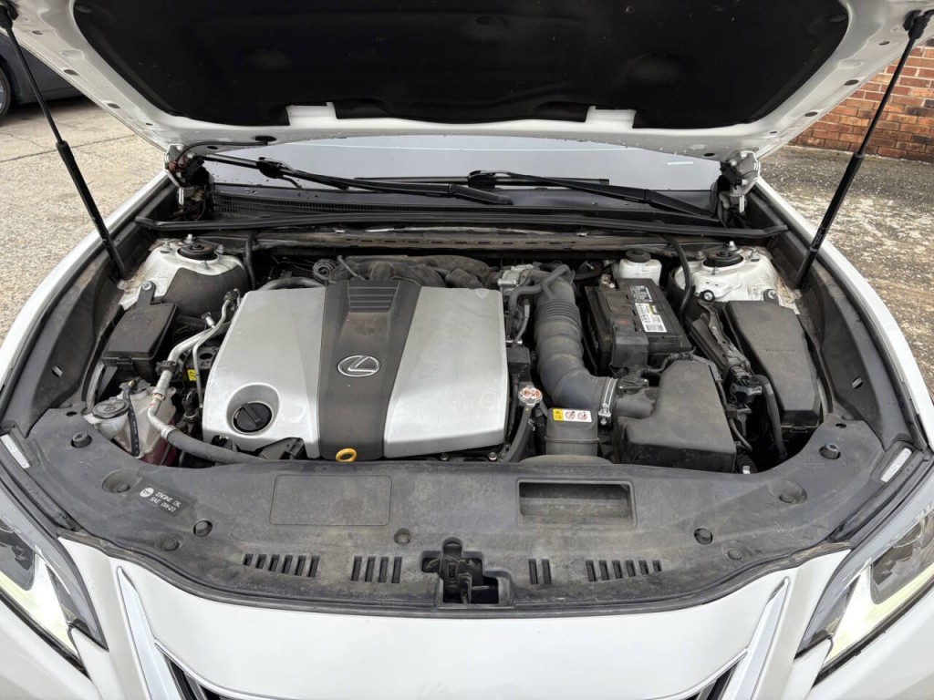2019 Lexus ES 350 Image 37