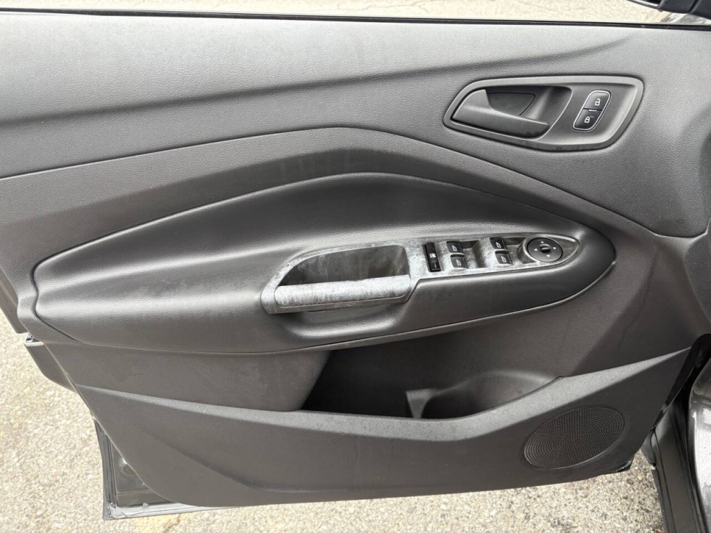 2018 Ford Escape Image 9