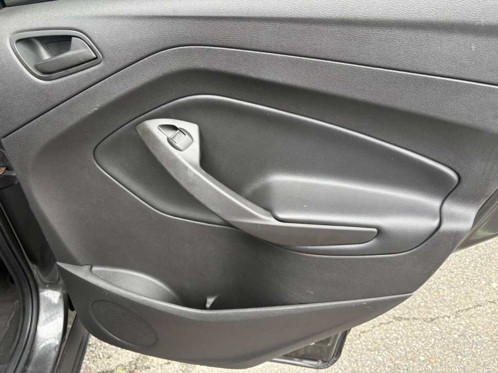 2018 Ford Escape Image 28