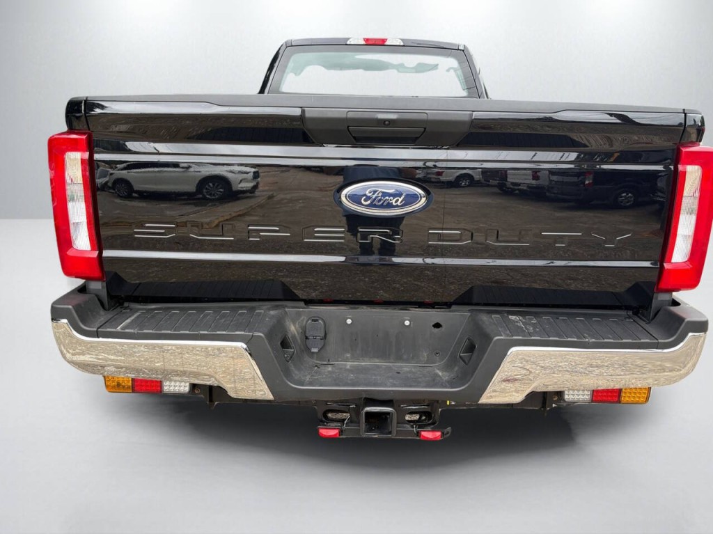 2020 Ford F-350 Image 6