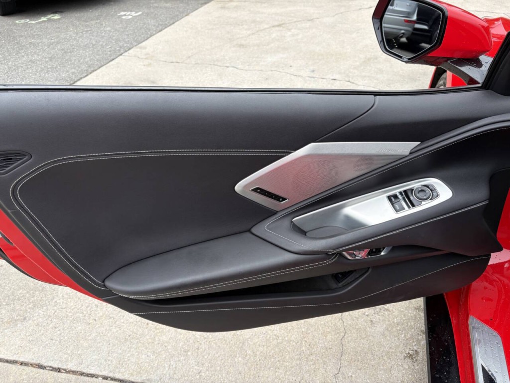 2021 Chevrolet Corvette Image 9
