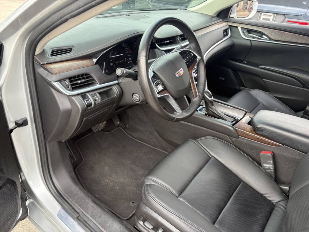 2018 Cadillac XTS Image 11