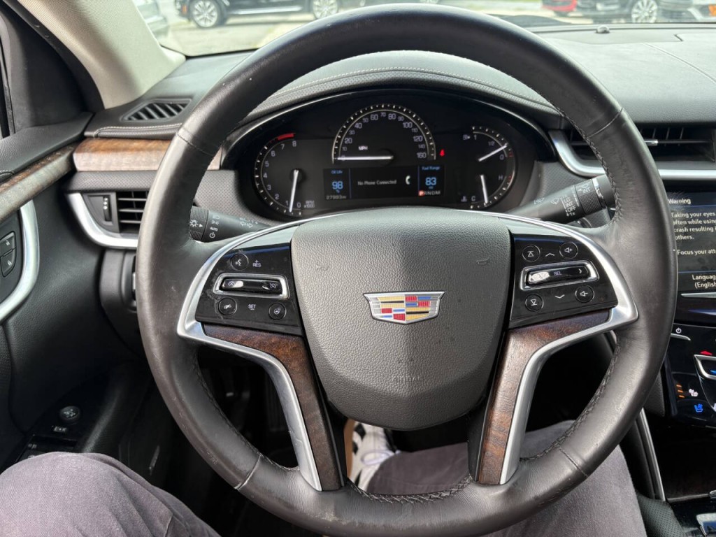 2018 Cadillac XTS Image 12