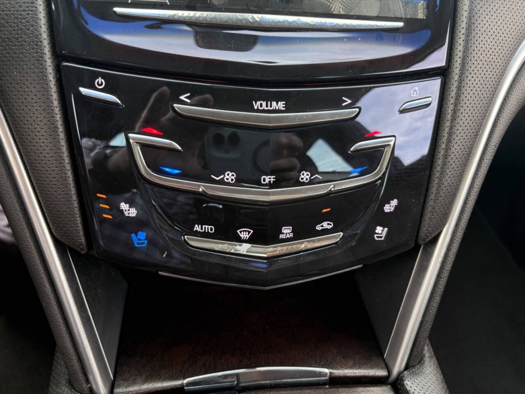 2018 Cadillac XTS Image 18