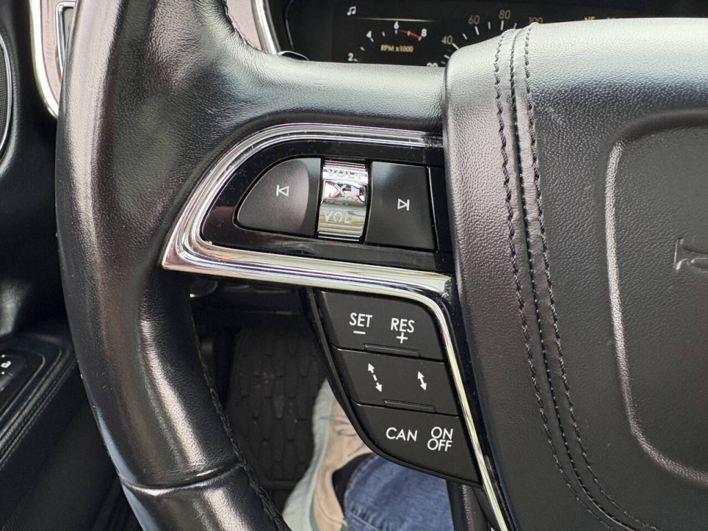 2019 Lincoln Continental Image 15