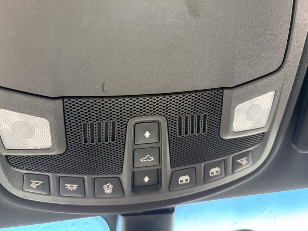 2019 Lincoln Continental Image 24