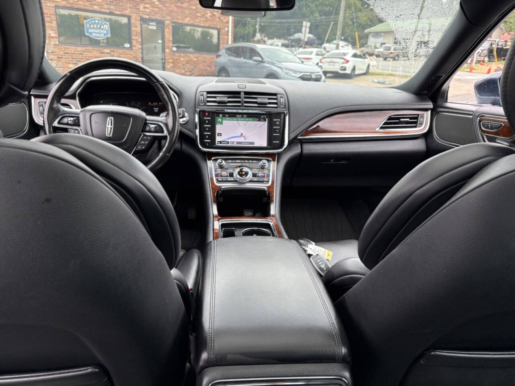 2019 Lincoln Continental Image 25