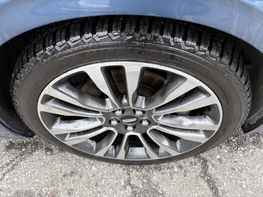 2019 Lincoln Continental Image 37