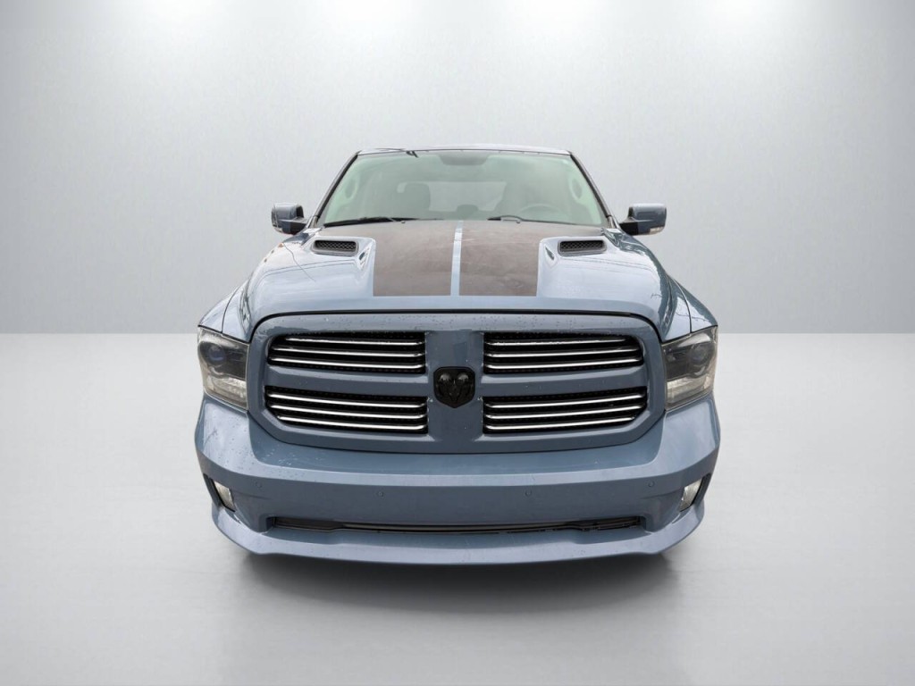 2015 RAM 1500 Image 2