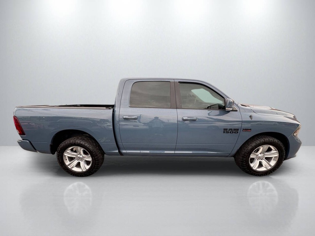 2015 RAM 1500 Image 8