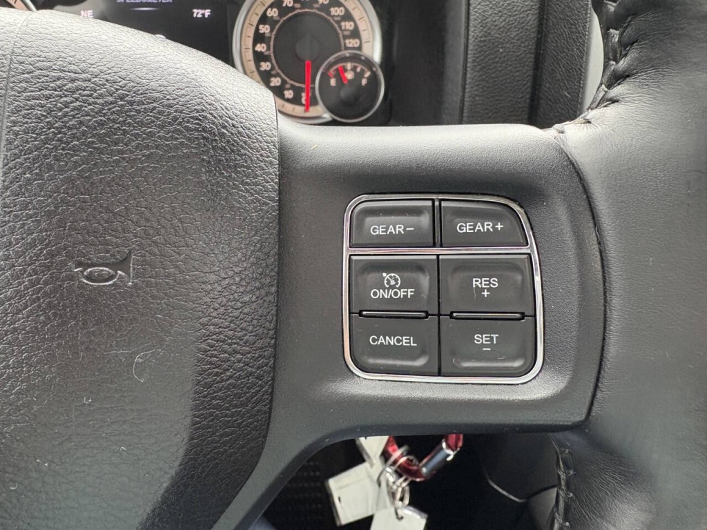 2015 RAM 1500 Image 14