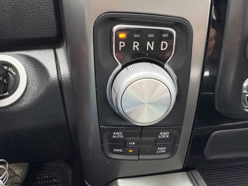 2015 RAM 1500 Image 17