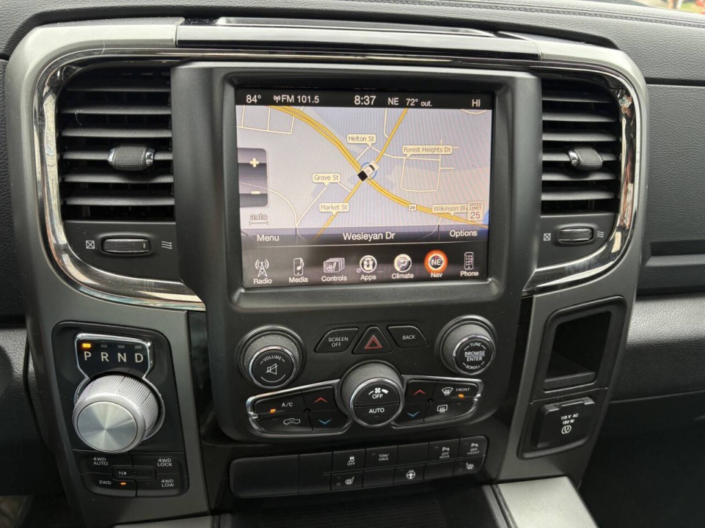 2015 RAM 1500 Image 21
