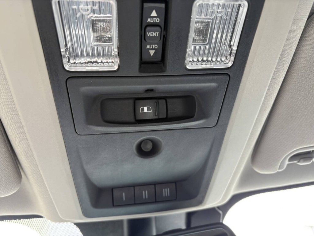 2015 RAM 1500 Image 22