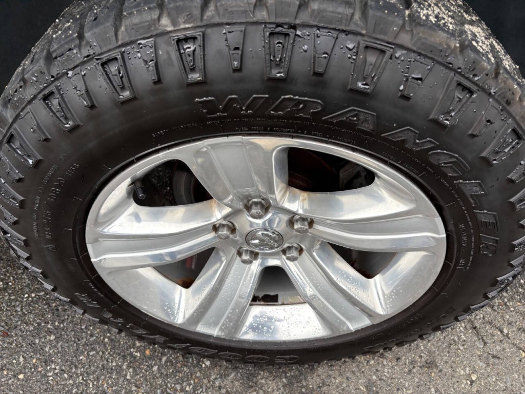 2015 RAM 1500 Image 36