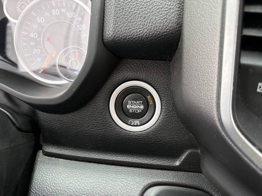 2019 RAM 2500 Image 17