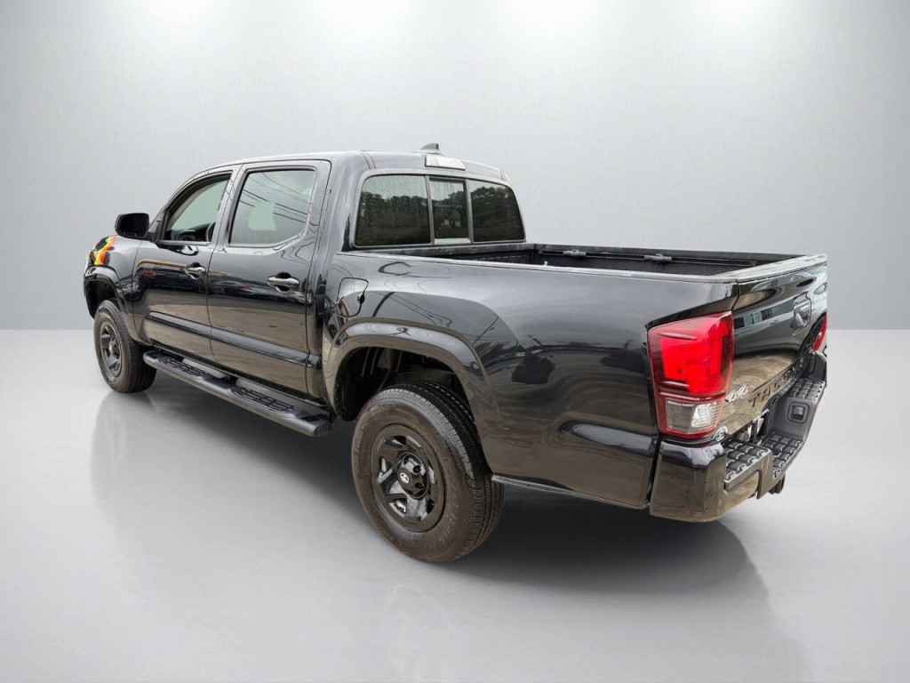 2021 Toyota Tacoma Image 5