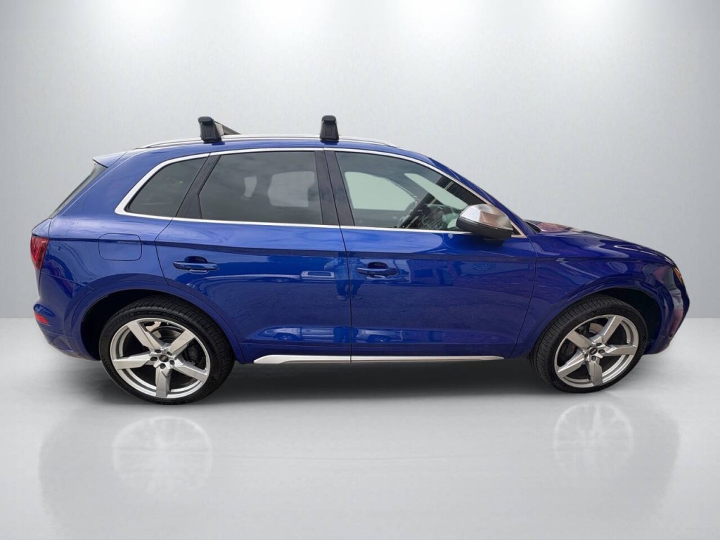 2022 Audi Q5 Image 8