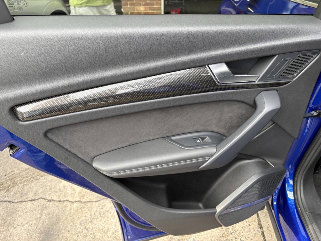2022 Audi Q5 Image 25