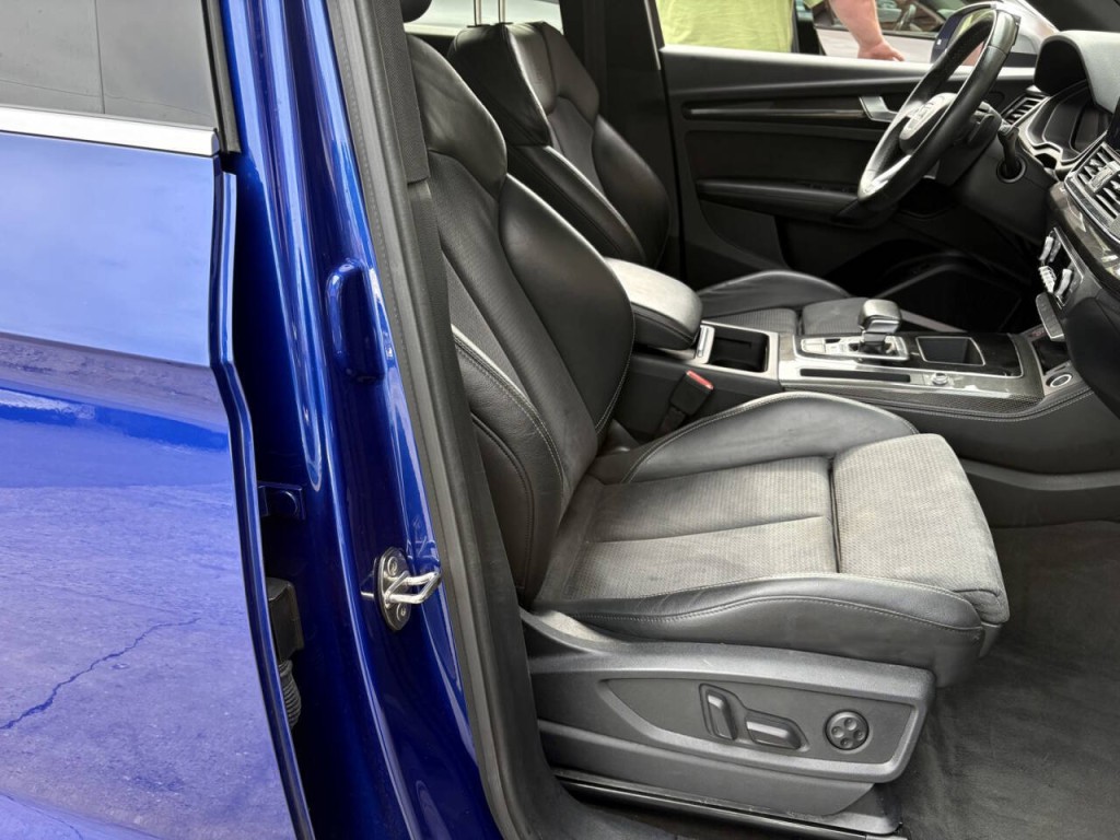 2022 Audi Q5 Image 30