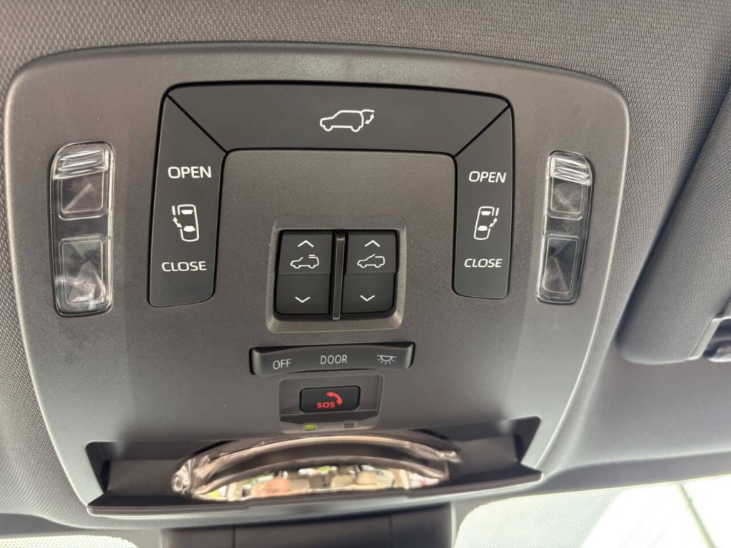 2022 Toyota Sienna Image 21