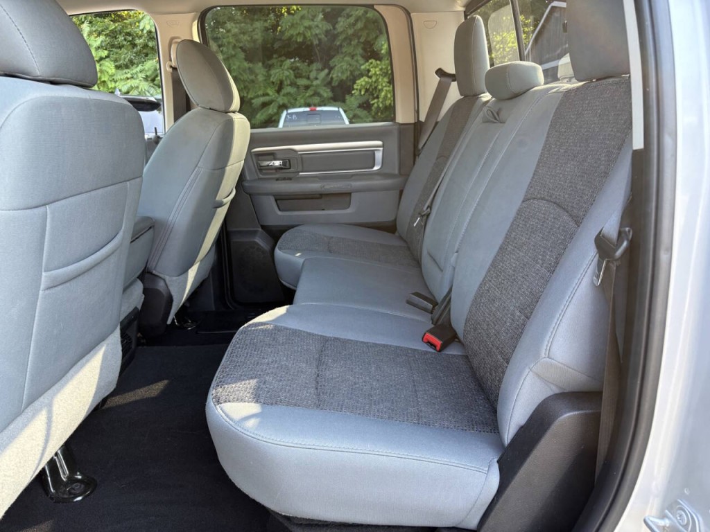 2019 RAM 1500 Image 21