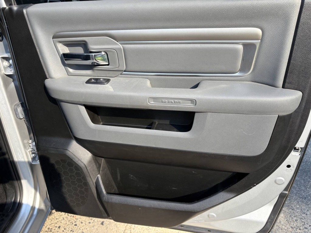 2019 RAM 1500 Image 27