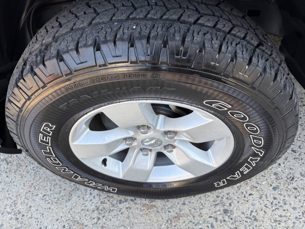 2019 RAM 1500 Image 35