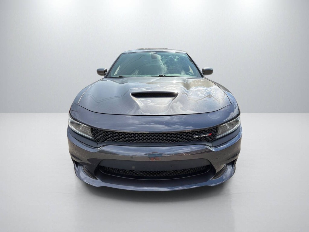2022 Dodge Charger Image 2
