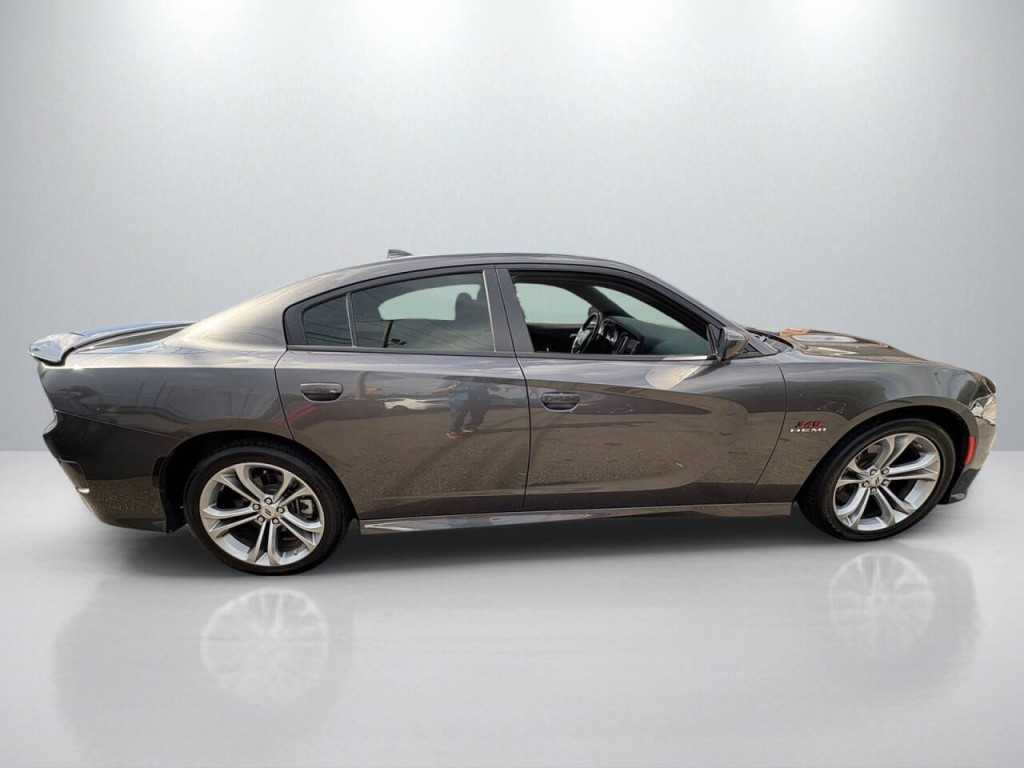 2022 Dodge Charger Image 8