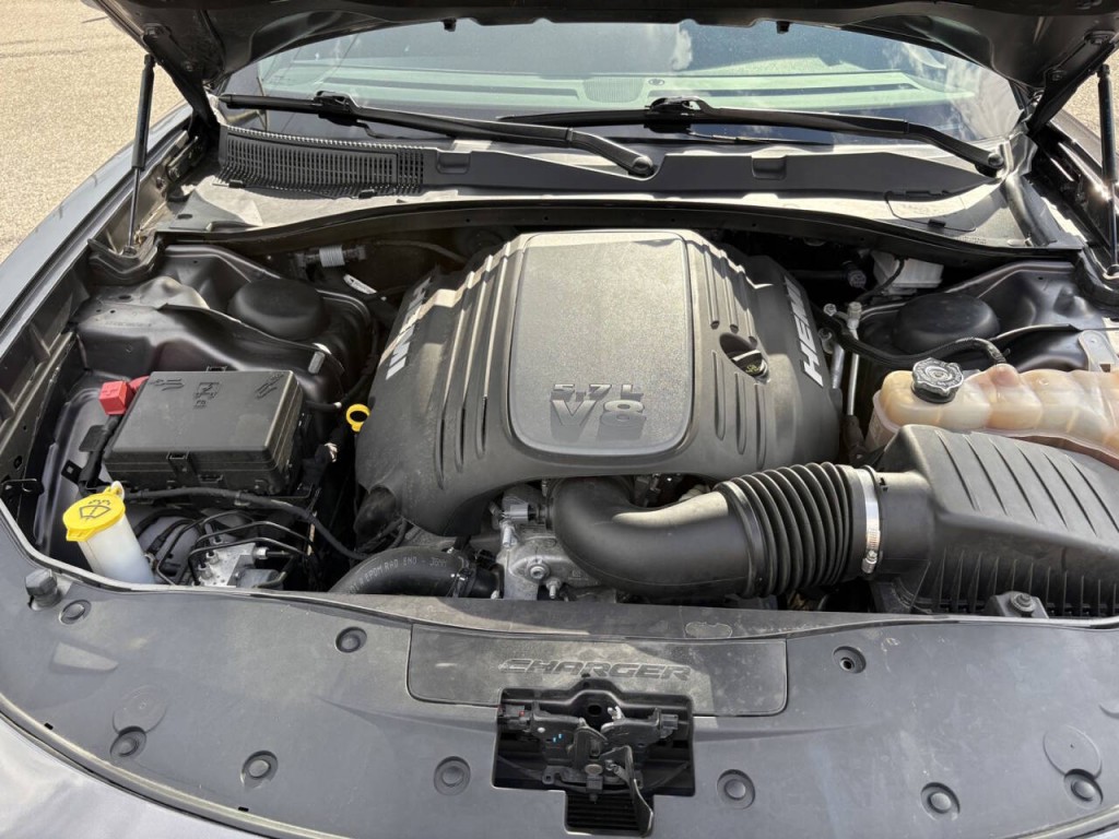 2022 Dodge Charger Image 30