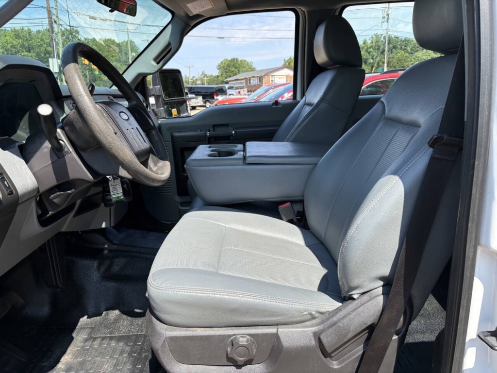 2016 Ford F-350 Image 14