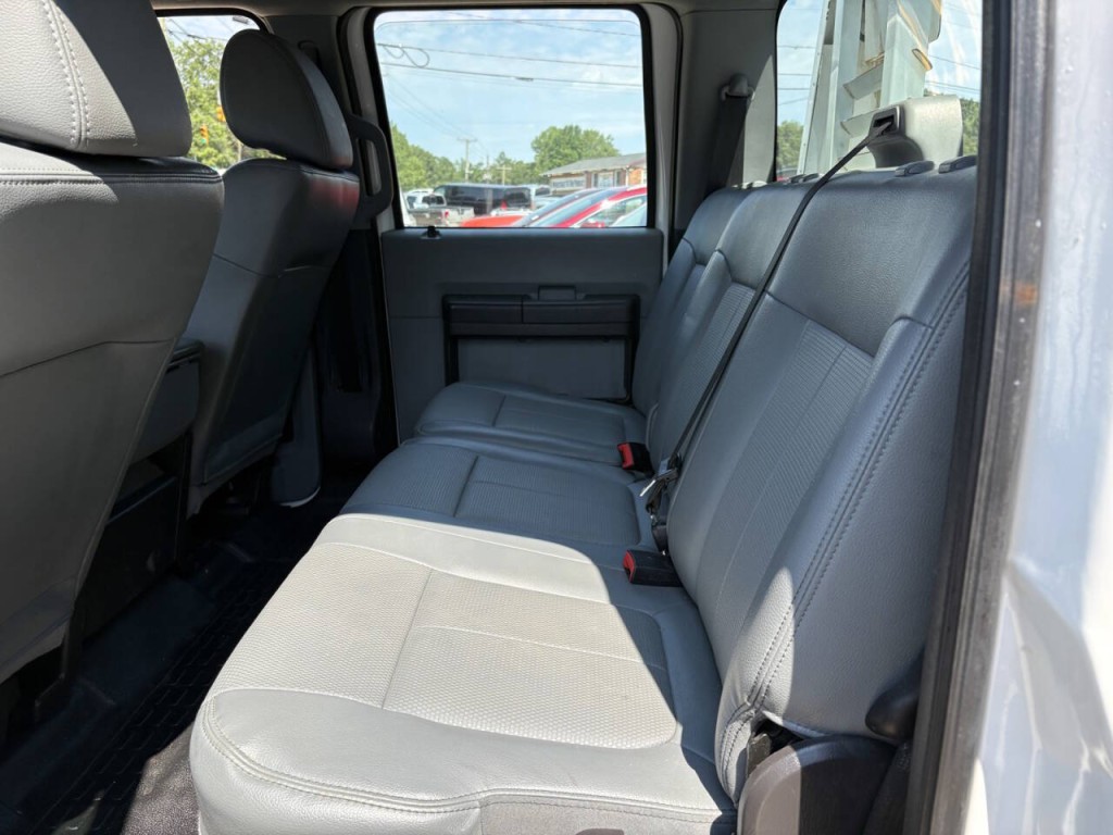 2016 Ford F-350 Image 23