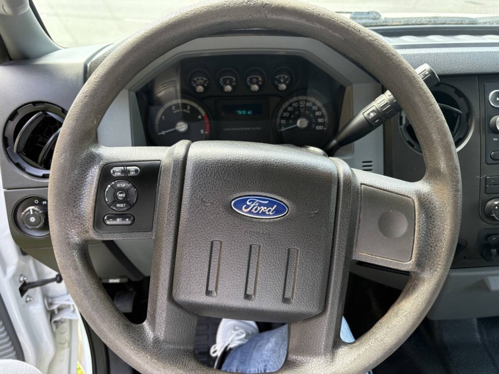 2016 Ford F-350 Image 12