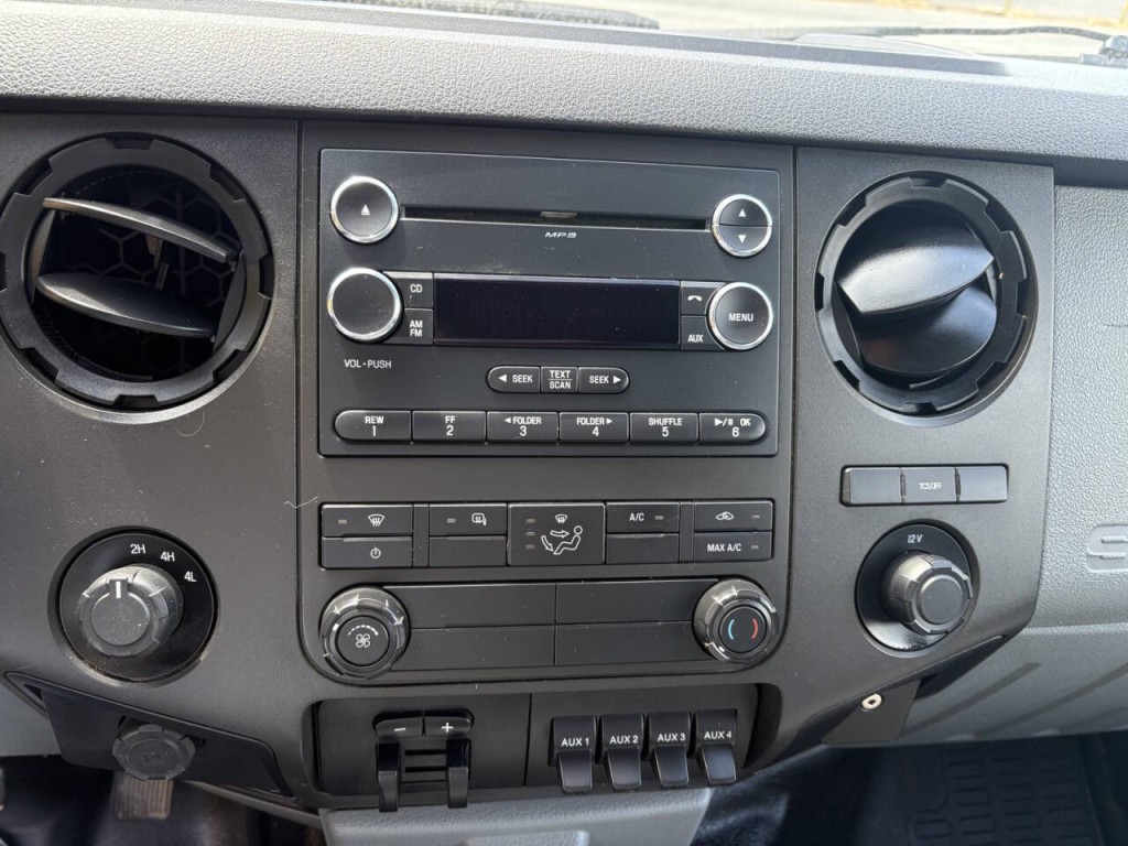 2016 Ford F-350 Image 14