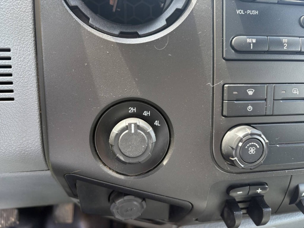 2016 Ford F-350 Image 15