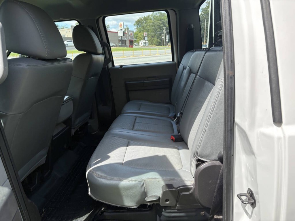 2016 Ford F-350 Image 17