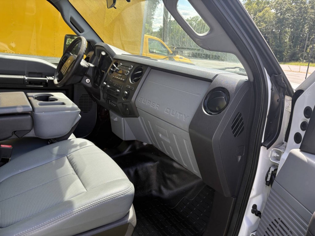 2016 Ford F-350 Image 20