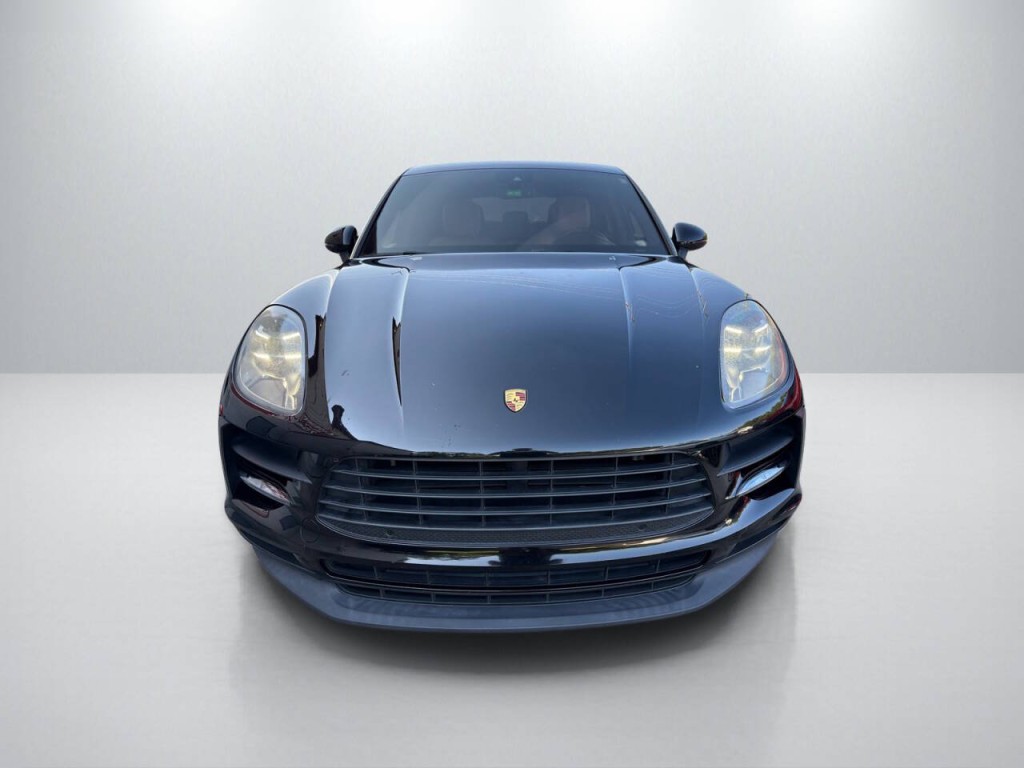 2020 Porsche Macan Image 2