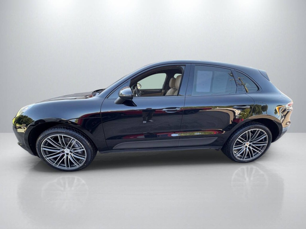 2020 Porsche Macan Image 4